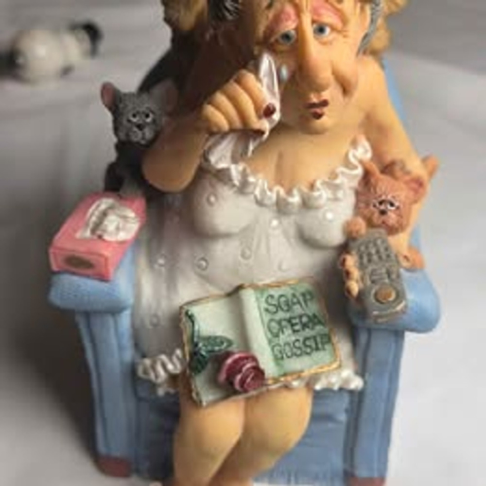 RAZ Guardian Grannies & Friends Francine Figurine